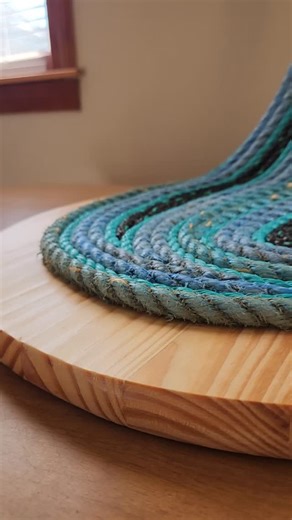 Harborside Rope Works on Instagram: "My 5th rope wave sculpture 🌊🌊 #ropewaves #ropeart #art #sculpture #fiberart"