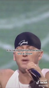 Kisah Cinta dan Perceraian Eminem bersama Hailie