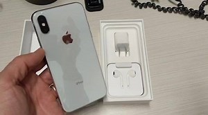 134K views · 6.4K reactions | Here’s a quick look at unboxing the iPhone X | Rich DeMuro | Facebook