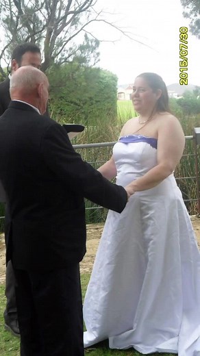 cancer sucks I don't know why it had to take you so soon leaving behind my sister brothers and me only aged 30,19,17,15,10 and 2 little beautiful grand girls we all miss you like crazy wish you could just come back #cancersucks #fuck cancer