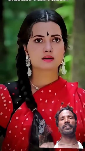 本利用压电瓷砖将脚步转化为电能 _这些瓷砖捕捉来自你脚步的动能_ 当你行走时_你的重量和动作会对瓷砖产生 #pankaj #Hindishort