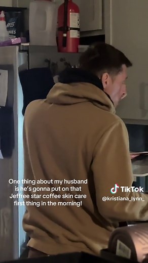 Jeffree Star Makeup Routine: Morning Essentials Revealed