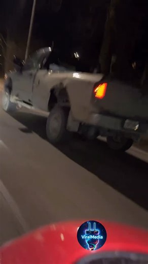 ViralConnect on Instagram: "Meta is internally testing a Snapchat-style disappearing photo app called “Instants”, which might integrate into Instagram or become its own platform. It focuses on ephemeral photo messages between mutual followers."