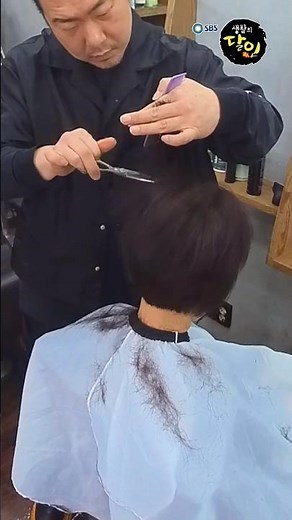 The classic stylish hairstyle for women in their 50s, 28 years into their career