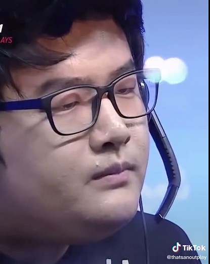 Iconic Faker Zed Outplay: KT vs T1 Season 6 (2014) - League of Legends