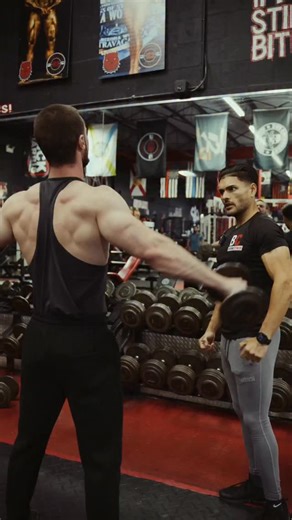 Bryan Coffigny on Instagram: "If your SHOULDERS AREN’T GROWING ❌ , this is why 👇🏻 ☑️ Shoulder growth is about control, not chaos. ☑️Scapula controlled, not shrugged ✅Elbow path > load selection ✅Slow eccentrics to keep tension on the delt ☑️Stable core = cleaner presses Constant tension, zero ego reps Follow and save for more workout tips 🫡"
