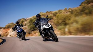 Bmw R 1300 GS liscia e Adventure: differenze e storia