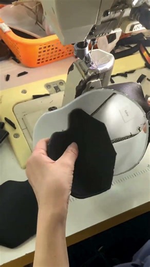 how we make a sneaker in a minute !!#shoes #shorts