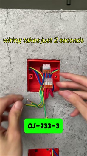 My friend,can you complete 800 wiring tasks in a single day? #connectorsolutions