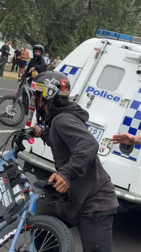 Police Chase in Melbourne: Close Call on Surron Ebike