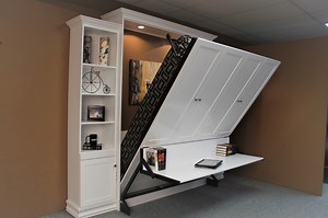 King Size Comfort Meets Efficiency with Murphy Bed Desk