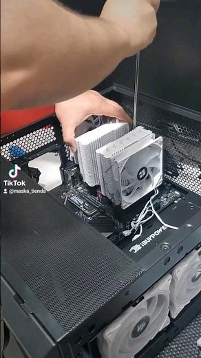 instalación de Thermalright Peerless assassin 120 SE