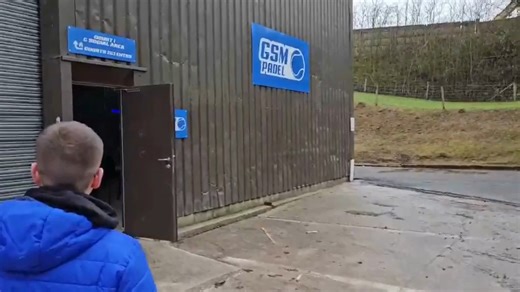 Bookings are now open for GSM Padel! 🎾 The new facility, off Holmes Chapel Road, officially opens on Monday, February 9. Read more: https://congleton.nub.news/news/local-news/new-padel-court-facility-starts-to-shape-up-as-council-permission-secured-285123 | Congleton Nub News