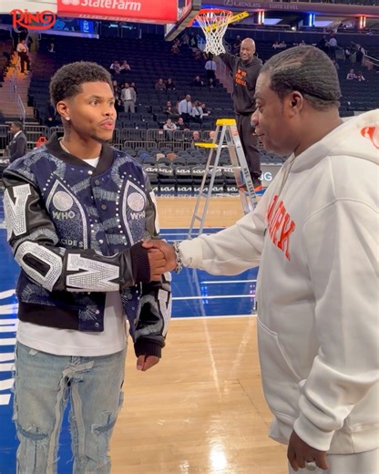 Shakur Stevenson and Tracy Morgan meet courtside at MSG ahead of Tuesday’s New York Knicks game 🔥 The Ring VI l Exclusively on DAZN l Jan 31st in NYC 🥊 | Ring Magazine