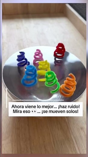 Esta actividad sensorial combina ciencia+ juego para que los niños exploren, se expresen y aprendan