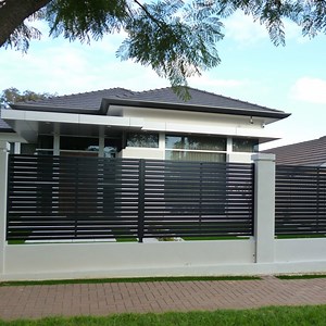 [Hot Item] Fabrication de parapet en acier / parapet en aluminium / panneau de parapet en métal / parapet à lattes, parapet de sécurité