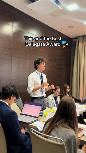 mymun on Instagram: "Giving speeches and getting awards are my two favourite hobbies 💆🏼‍♀️🚀 #tothemun #mymun #muncommand #conference #mun #modelun #diplomacy #debate #modelunitednations #unitednations #thisand"