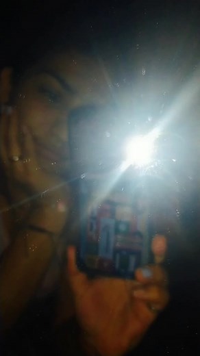 Capturing Reflections: Smartphone Photography Tips