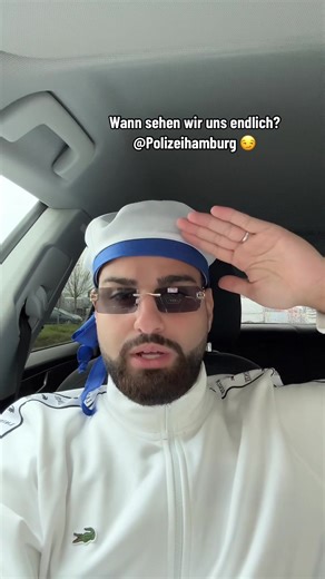 Warten auf Datum und Adresse: Chris Savaj Nationalität