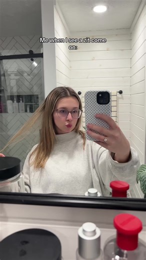 I LOVE @proactiv skincare. The 3 step Proactiv Clean collection does absolute wonders for my skin. 🎉🧖‍♀️😊💖 thanks for the goodies!! #fyp #proactiv #proactivclean #selfcare #skincare