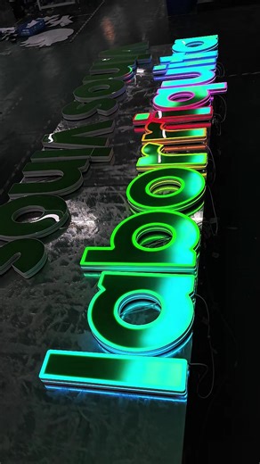 Unique signs ,with unique you. 独一无二的招牌，独一无二的你 #signageinstall#signagemarking #signagedesign #LED#Technology