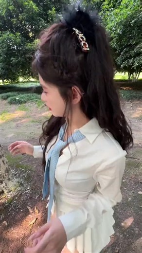 xiaoshangguan（小上官）!Where is my dog?？#Chinesegirl#beautiful #китай