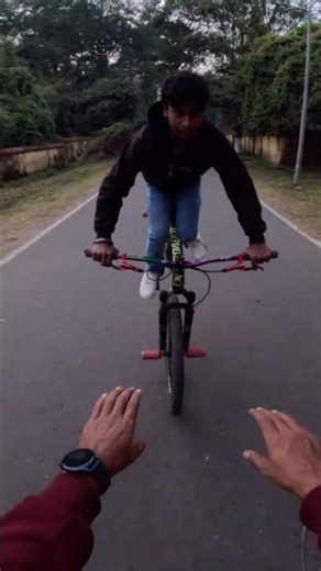 Front wheel loose tha… phir bhi smart ride! #shots #ytshorts #imranmtb