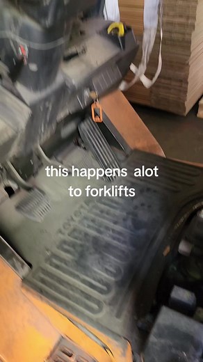 Common Issues Caused by Forklift Switch in Middle Position
