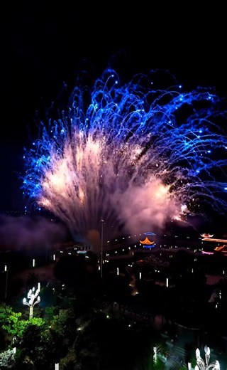 A romantic blue fireworks show. #Fireworks #BlueFireworks #Liuyang #At | Radiant Fireworks