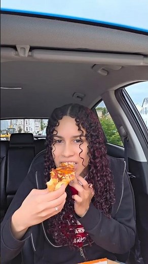 Nueva pizza de spiderman en Little Caesars🕷 | #spiderman #littlecaesarspizza