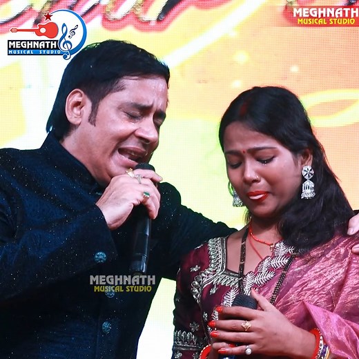 4.2M views · 165K reactions | पेनहियो आपन बाबू धोती | Peniyo Aapan Baba Kurta | Vivah Geet | Chhaila Bihari & Soumya Singh | शादी विवाह गीत | Meghnath Musical Hit | Facebook