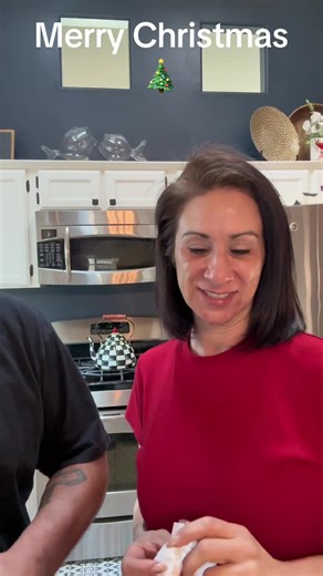 Celebrate Christmas 2025 with Yeti's Hot Glass