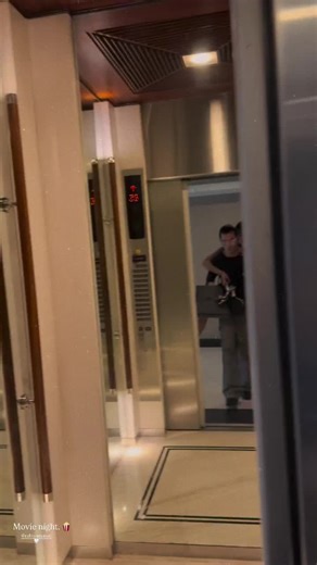 Insta Scoop: Jake Cuenca, Rabiya Mateo Piggyback Ride Video courtesy of Instagram: juancarloscuenca #jakecuenca #rabiyamateo #couple #trending #fyp