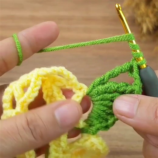 Wow..👌💯‼️ Super Easy Crochet Flowers making For Beginners *Online Tutorial * #crocheting #crochet | Sevil Crochet