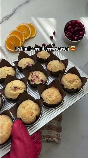 Cranberry Orange Sourdough Muffins 🍊