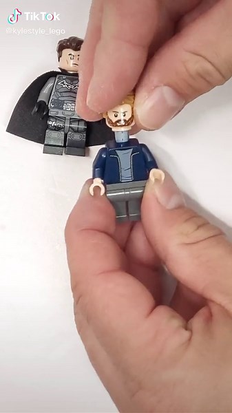 Building Ryan Reynolds LEGO - Step by Step Tutorial