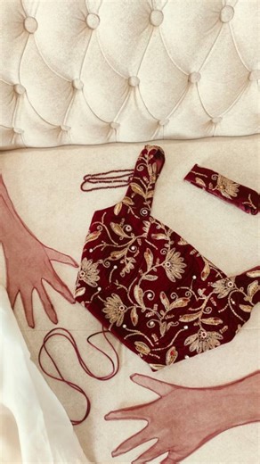 4.9K views · 331 reactions | Kamizoura Algérie ❤️‍ Disponible sur commande #disponible #boutiquelife #boutique #styleblogger #styleblogger #style #fashion #explorepage✨ #algeria #algeria #algerienne #bnatdzعروسة_جزائرية #explorepage✨ #couturière | Boutique she.mode | Facebook