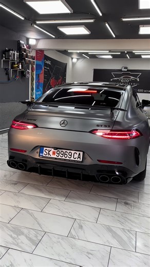 Mercedes GT53: Expert Interior Detailing Guide