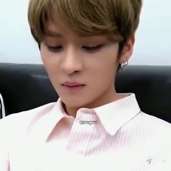 2min Secretly Love Each Other But Won’t Admit It | Stray Kids SKZ Stay