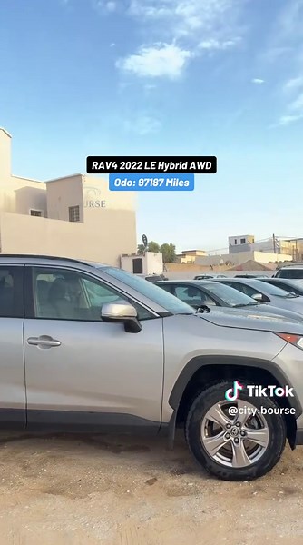 2022 RAV4 LE Hybrid AWD Review