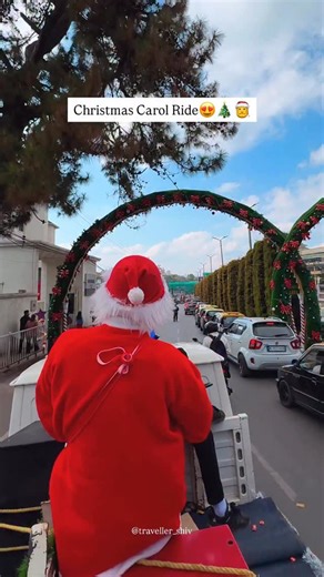 Christmas Carol Ride 2025😍🎄 @frank_shillong @traveller_shiv #carolride #christmascarol #shillong #travellershiv | Traveller Shiv