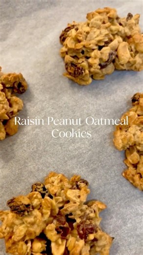 RAISIN PEANUT Oatmeal Cookies