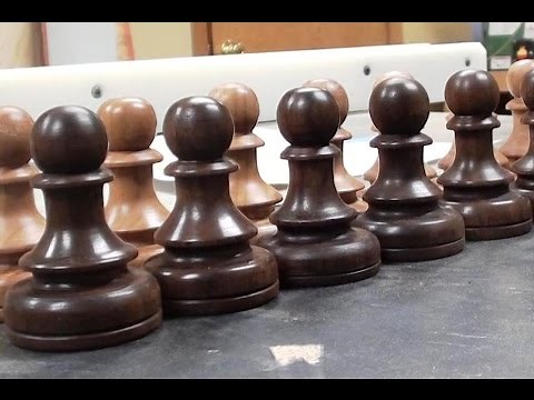 Woodturning a Chess Set Pawn in 3 Minutes