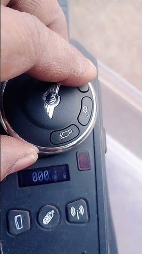 Mini Cooper key 👉💥#car #lock #locksmith #minicooper #remote #key programming