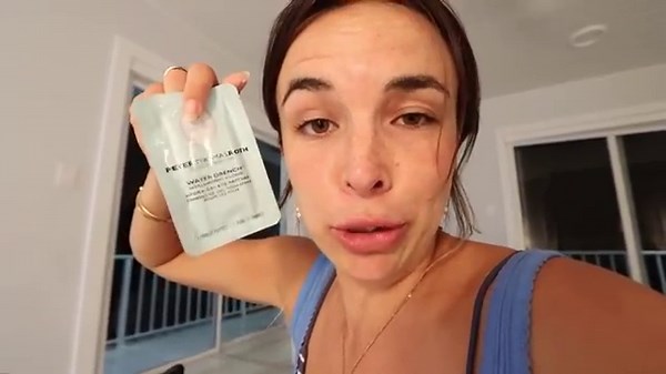 Surviving Using World's Smallest Suitcase on an Island