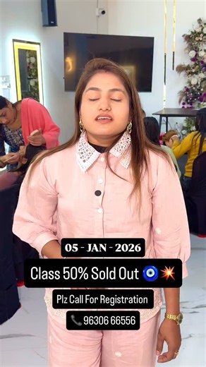 Kavita Singh Thakur 🫅 on Instagram: "Class Details - 📱96306 66556 Address - Dhani Ki kutiya, Adhartal, Jabalpur (M.P.) Collection - queen_ collection_jabalpur #instagram #academy #salon #viral #modal #beautician #trending #school #makeupartist #beauty #brand #celebrity #course #blog #jabalpur_city"