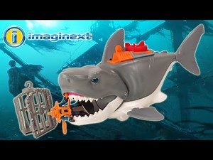 IMAGINEXT's Mega Jaw Shark swallows the diver!