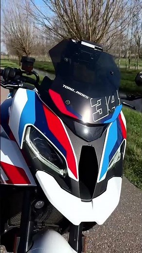 BMW M 1000 XR – The Ultimate Superbike Crossover!#super bike #bmwmotorbike #speedscience #topspeed