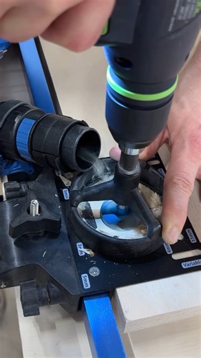 Rockler Woodworking & Hardware on Instagram: "At Rockler, we're always innovating to make your woodworking tasks faster, more precise, and easier! Check out our JIG IT® Deluxe Concealed Hinge Drilling System for accurate and repeatable hinge cup holes without a drill press. Plus, our Dust Right Clamping Hose Holders make dust collection a breeze, even in tricky spots. Available for 4" and 2-1/2" hoses, they're perfect for Dust Right Extendable and Flexiport Hoses. Explore everything in this vide