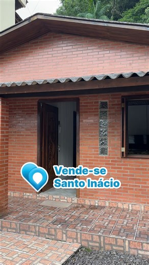 Imobiliária em Santa Cruz do Sul - RS on Instagram: "🏡 OPORTUNIDADE REAL EM BAIRRO VALORIZADO Uma casa sólida, de tijolo à vista, localizada em um dos bairros mais desejados da cidade — ideal para quem busca bom terreno, estrutura e potencial de valorização. ✨ Características do imóvel: • 3 dormitórios • 1 banheiro • Garagem • 119 m² de área construída • Terreno amplo com 408 m² 🔎 Um imóvel com excelente base, perfeito para morar ou investir — em uma região onde terrenos grandes estão cada vez